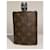 Flasque monogramme Louis Vuitton Marron foncé  - vue 4