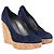 Stuart Weitzman Corkswoon Wedge Pumps in Camoscio Blu Navy - vista 4