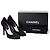 Timeless Pumps Chanel con logo sul retro in raso nero - vista 8