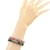 Bracciale charm Coco Mark di Chanel Argento Rosa Blu - vista 2