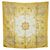 Lenço de seda Hermès Carré 90 Ouro Dourado Metálico