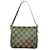 Louis Vuitton Trousse makeup Brown Cloth  ref.1944420