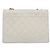 CHANEL Borsa a Spalla Matelassé in Pelle Bianca Oro CC Auth 107700 Bianco D'oro - vista 3