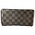 Copertura per passaporto Louis Vuitton in pelle marrone - vista 2