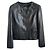 Chanel Veste en cuir noir avec appliqué Camellia à 13K$