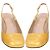 Timeless Chanel CC Slingback Pumps aus gelbem Lackleder - Ansicht 2