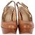 Stuart Weitzman Décolleté Slingback con Piattaforma in Pelle Marrone - vista 2