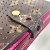 Billetera compacta con cremallera perforada Monogram Louis Vuitton Castaño Rosa Fucsia - vista 7