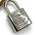 Porte-clés charm en forme de cadenas Kaleido V de Louis Vuitton - vue 4