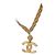 Collana vintage Chanel in catena dorata multistrato con logo CC testurizzato Gold hardware