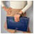 Valentino Garavani Pochette en cuir de veau Rockstud moyen bleue  - vue 3