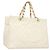 CHANEL Borsa a Mano Matelassé con Catena in Pelle di Caviale Oro Bianco CC Auth bs26565 D'oro