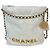 Bolsa transversal Chanel 22 Mini em couro de bezerro brilhante acolchoado branco