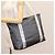Borsa sportiva CHANEL in nylon grigio e bianco con logo CC Auth ar13479 Marrone - vista 24