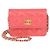 Wallet On Chain Mini portafoglio trapuntato a catena rosa albicocca di Chanel