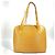 Borsa a Spalla Lussac in Pelle Epi Louis Vuitton Giallo - vista 2