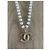 Sautoir Chanel en perles blanches et vertes avec pendentif CC Doré - vue 4