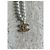 Sautoir Chanel en perles blanches et vertes avec pendentif CC Doré - vue 9