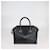 Bolsa Antigona pequena em python preto da Givenchy - vista 3