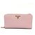 Cartera larga de cuero Saffiano rosa Prada