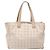 CHANEL Nova linha de viagem Bolsa de mão em nylon bege prata CC Auth 141486 - vista 3