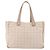 CHANEL Nova Bolsa Tote de Viagem Nylon Bege Ouro CC Auth BA5630 Dourado - vista 2
