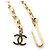Chanel Collana a catena con pendente rotondo in perle e logo CC D'oro - vista 9