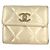CHANEL Cartera Tri-fold Matelassé en Piel de Cordero Blanco