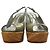 Gucci Wedge-Sandalen aus Lackleder - Ansicht 2