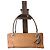 Modello Lady Dior di Dior in pelle cammello con cuciture bianche