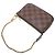 Pochette Accessoires Mini T&B di Louis Vuitton Marrone - vista 4