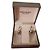 Yves Saint Laurent Vintage-Modell in Silber mit Strass oder Kristallen.