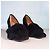 Décolleté Pollini in camoscio nero con inserto in pelliccia e tacco blocco - vista 3