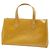 Borsa tote Louis Vuitton Monogram Vernis Wilshire PM Beige Corallo - vista 2