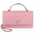 Clutch de corrente em couro matelassê rosa da Chanel com cristais