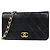 Wallet On Chain Cartera Chanel en cadena de cuero acolchado Negro