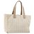CHANEL Nuova Borsa Tote da Viaggio Nylon Beige Oro CC Auth BA7760 D'oro