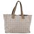 CHANEL Nuova linea di viaggio Borsa Tote in Nylon Beige CC Auth th6420 - vista 2