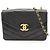 Borsa a Spalla V-Stitch di Chanel Nero