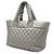 Chanel Coco Cocoon Medium Tote Bag aus Nylon Silber Metallisch - Ansicht 2