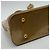 Louis Vuitton Alma PM in Pelle Verniciata Oro D'oro - vista 3