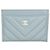 Chanel Tarjetero de chevron plateado azul cielo