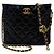 Chanel Kleine Hobo-Tasche Goldenball aus Lammleder in Schwarz