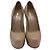 Yves Saint Laurent Décolleté a piattaforma Tribtoo in pelle beige di Saint Laurent - vista 2
