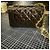 Chanel Timeless Mini in pelle vernice nera Nero - vista 3