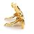 Orecchini a clip in metallo dorato Chanel Coco Mark D'oro - vista 2