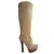Botas Fendi em camurça caqui