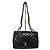 Chanel Schwarze Gepolsterte Lackleder Maxi Klassische Einzelflap-Tasche