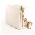 Borsa a tracolla Coussin PM Monogram in rilievo Louis Vuitton in bianco M57793 - vista 3