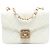 Chanel Blanco Acolchado de Cordero Cristal Geométrico CC Marco Flap Crudo